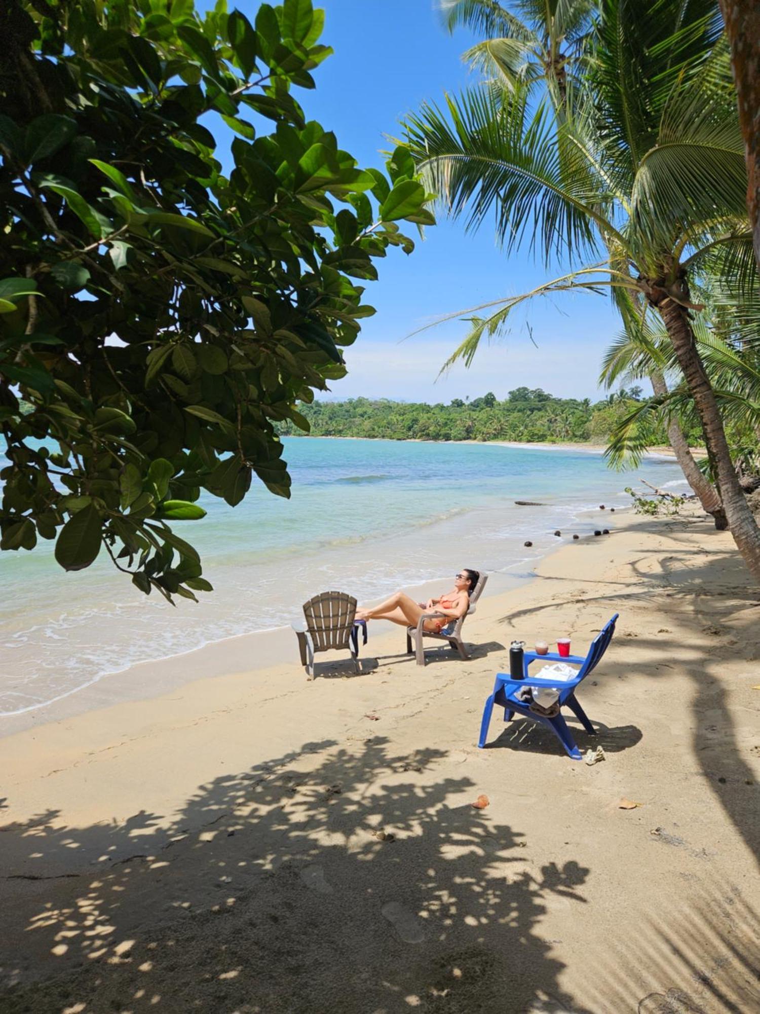 Drago Beach House - Private Beach Boca del Drago Buitenkant foto